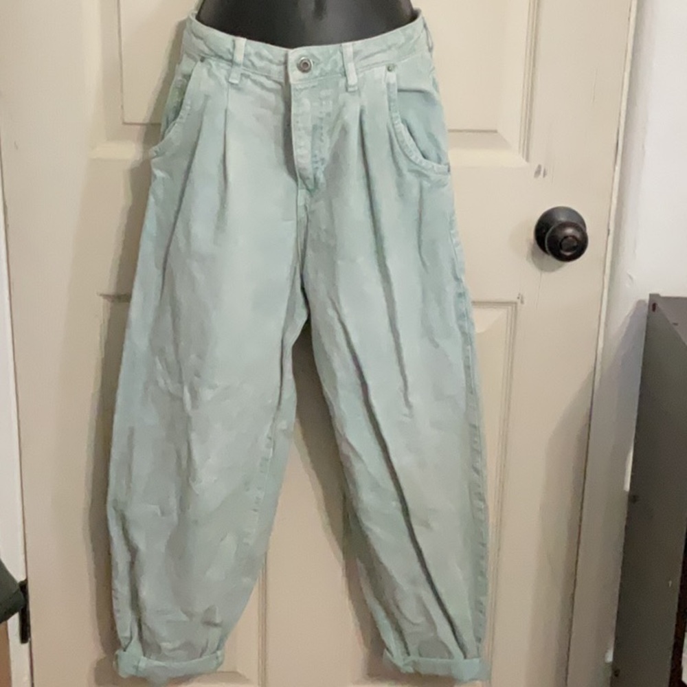 Zara jeans high rise size 2